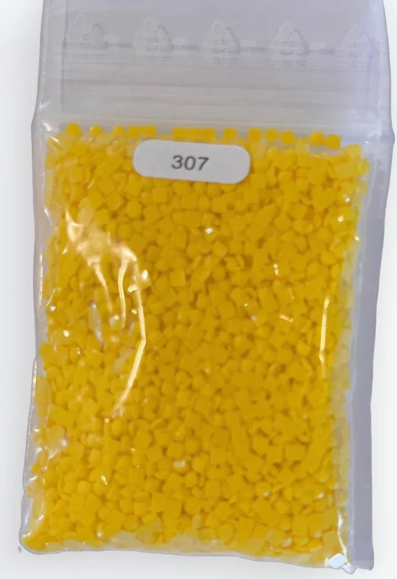 Sachet de diamants carrés en résine jaunes, étiquette 307