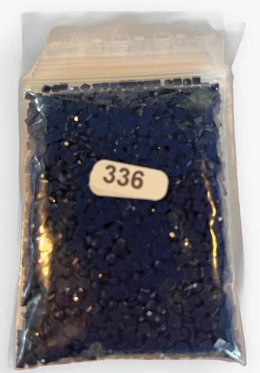 Recharge de diamants carrés en résine bleu foncé, sachet num. 336