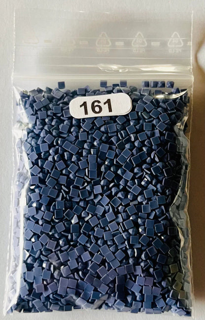 Recharge de diamants carrés en résine bleu foncé, sachet num. 161